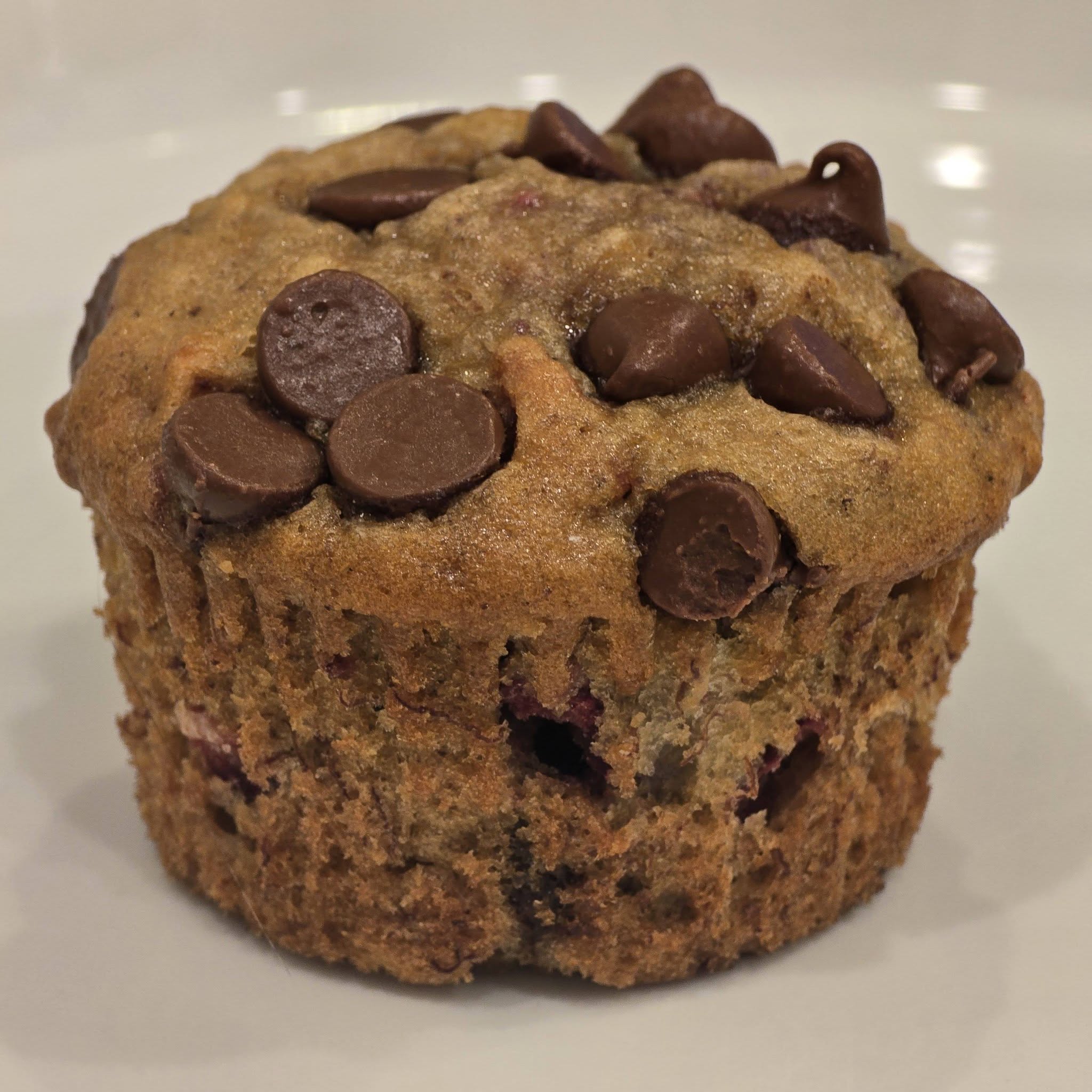 Banana Muffin - Strawberry Chocolate Chip